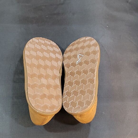 BRAND NEW PERRY ELLIS ROUND-TOE FAUX FUR INSOLE KIDS SLIPPERS - Picture 10 of 13